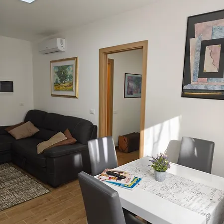 Apartment Civico 16